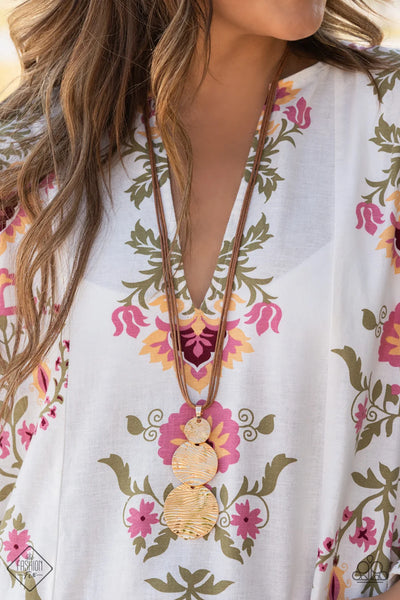 Circulating Shimmer - Gold - Necklace
