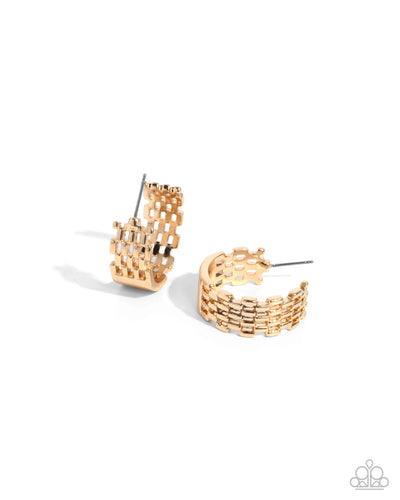 Interlocked Immunity - Gold - Earring