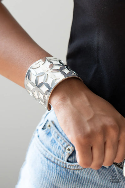 Garden Fiesta - White - Bracelet