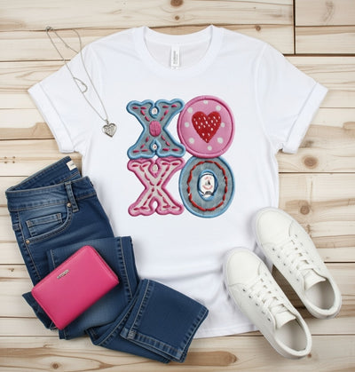 XO XO Hugs & Kisses Heart & Gnome Whimsical T-Shirt