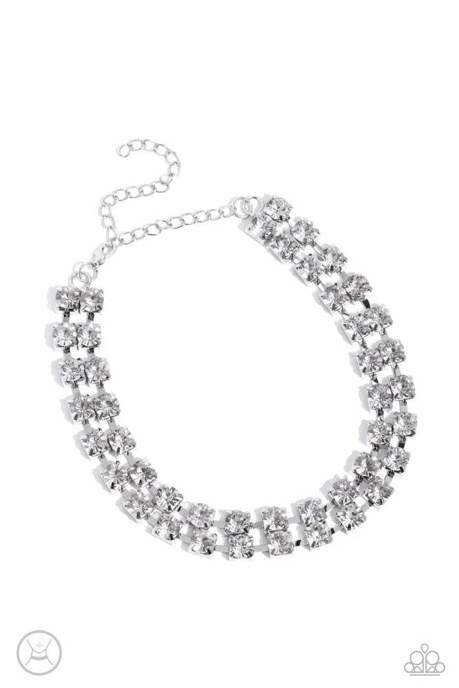 Glistening Gallery - White - Necklace