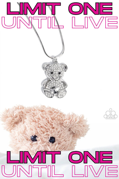 Cuddly Chic - White - Necklace