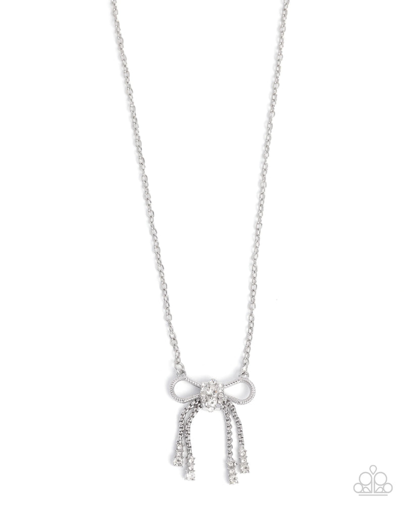 Coquette Celebrity - White - Necklace
