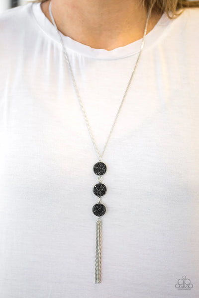 Triple Shimmer - Black - Necklace