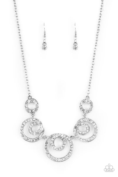Total Head-Turner - White - Necklace