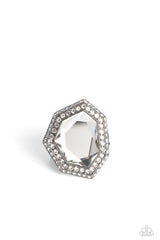 Smoldering Sass - Black - Ring