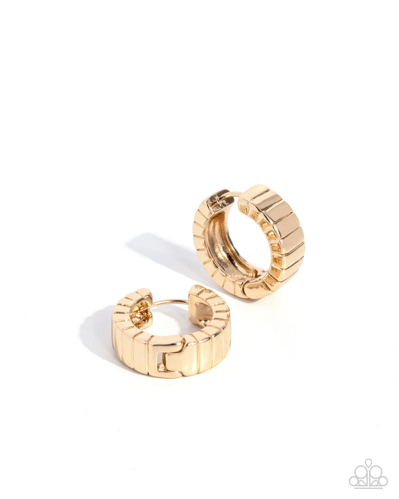 BOLD Up! - Gold - Earring