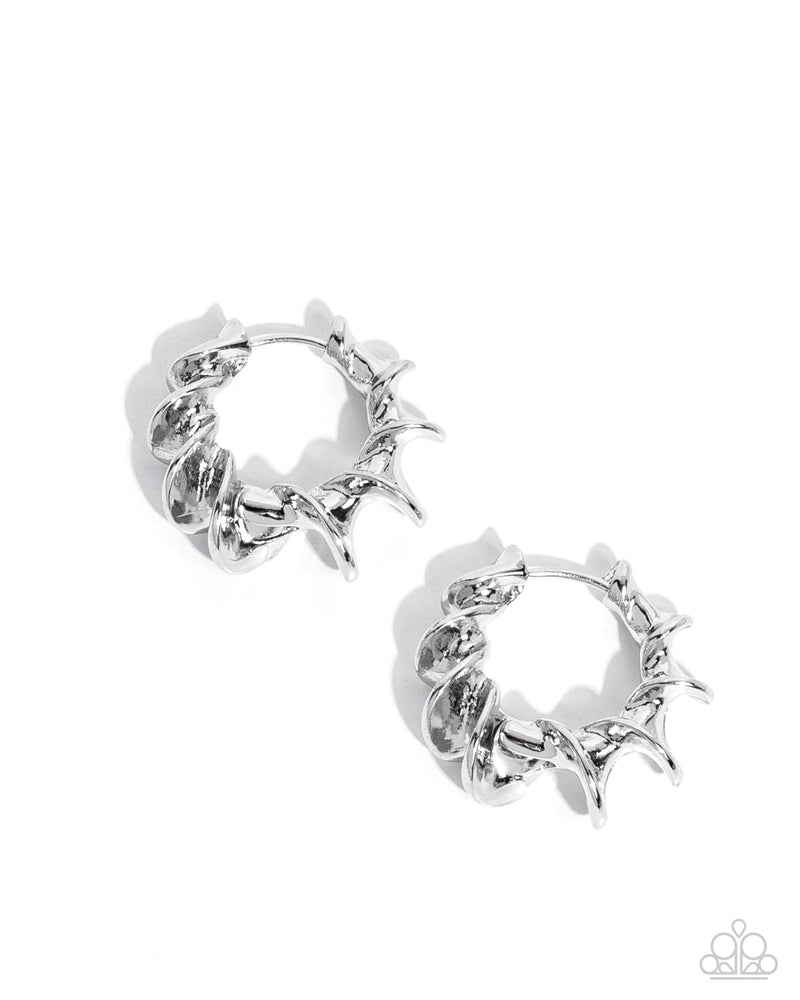 Corkscrew Chic - Silver - Earring
