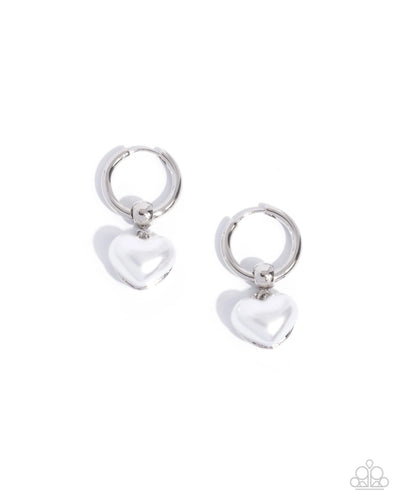 Carriage Chic - White - Earring