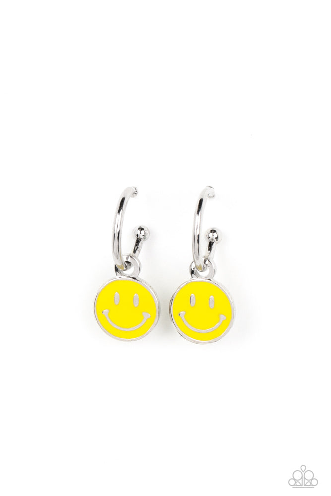 Subtle Smile - Yellow - Earring