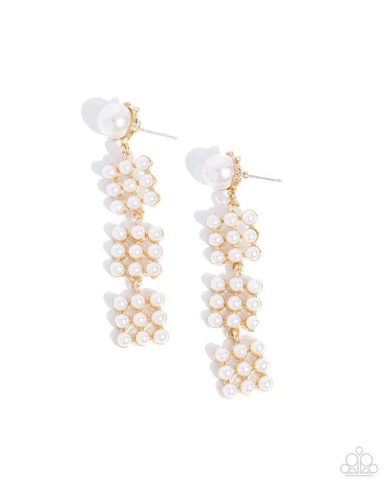 Pearl Pastime - Gold - Earring