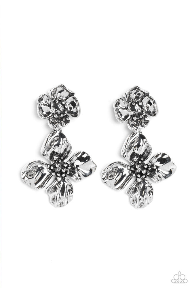 Gilded Grace - Silver - Earring