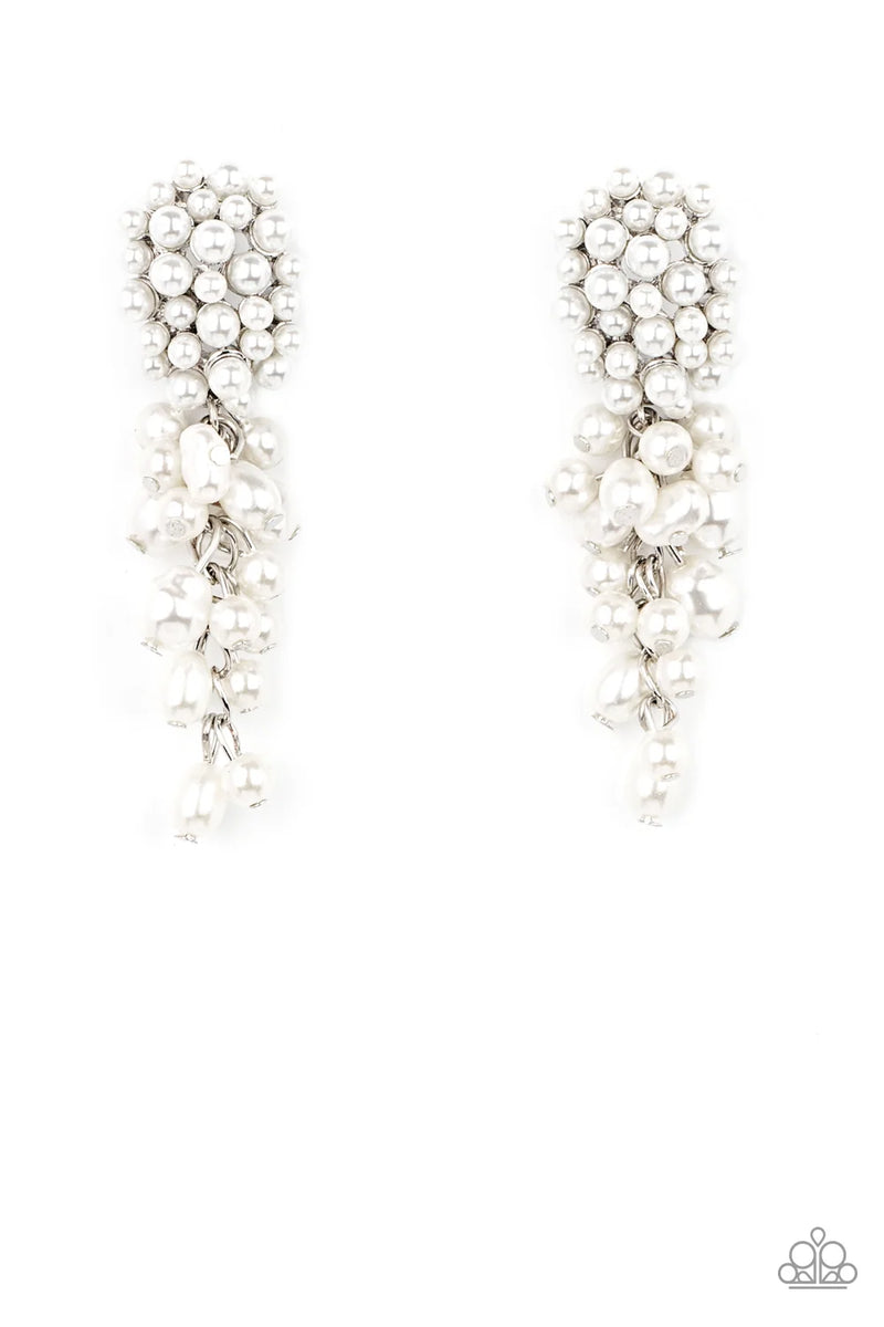Fabulously Flattering - White - Earring