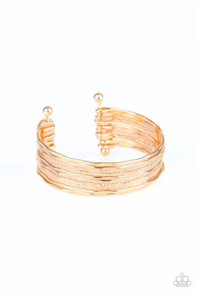 Sleek Shimmer - Gold - Bracelet