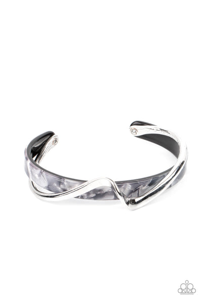 Craveable Curves - Silver - Bracelet