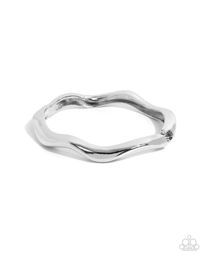 Waving Hello - Silver - Bracelet