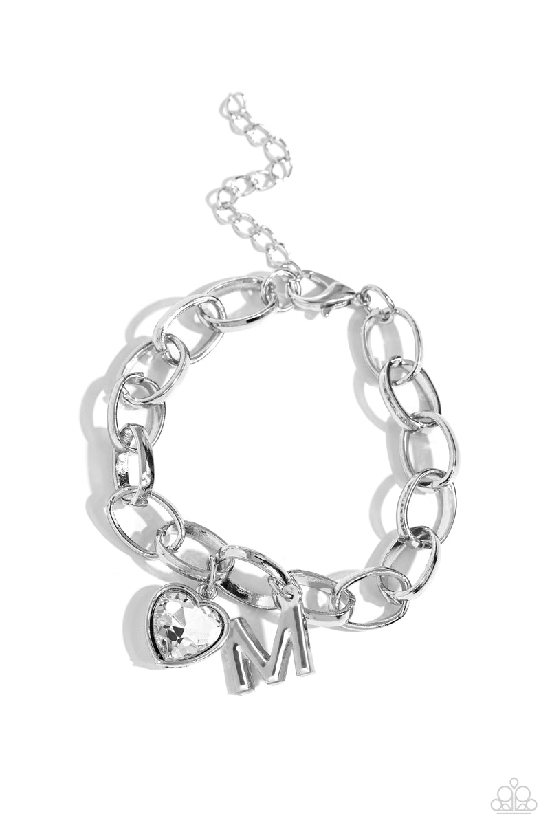 Guess Now Its INITIAL - M - Bracelet