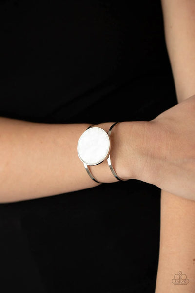 Colorful Cosmos - White - Bracelet