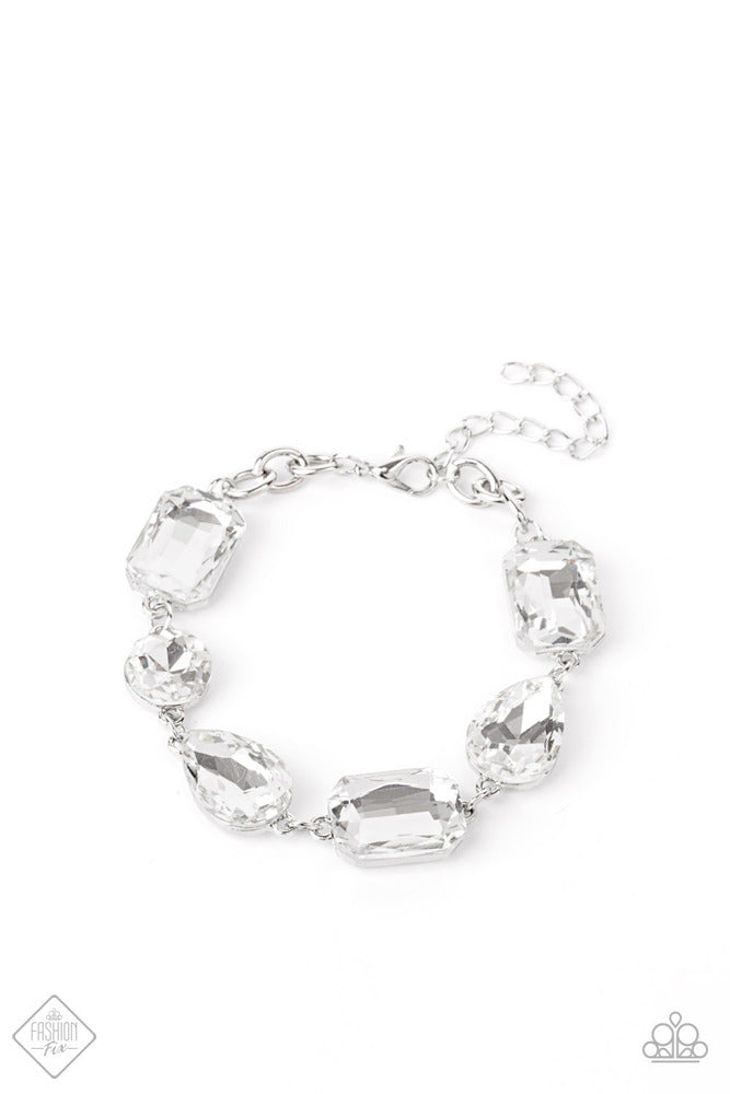 Cosmic Treasure Chest - White - Bracelet