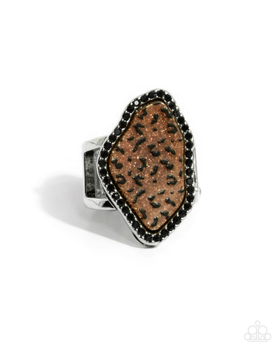 Sporadic Stone - Brown - Ring